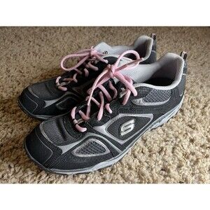 Skechers Women's Black & Pink Athletic Sneakers - Size 9 - Like New / Never Worn